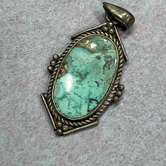 1970s turquoise pendant - Picture 4 of 7